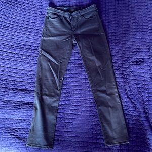 Brown pants, cigarette leg